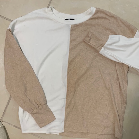 🥳HOST PICK🥳AQUA COLORBLOCK TOP - Picture 1 of 3